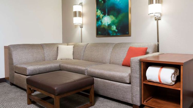 Hyatt Place Lexington Room