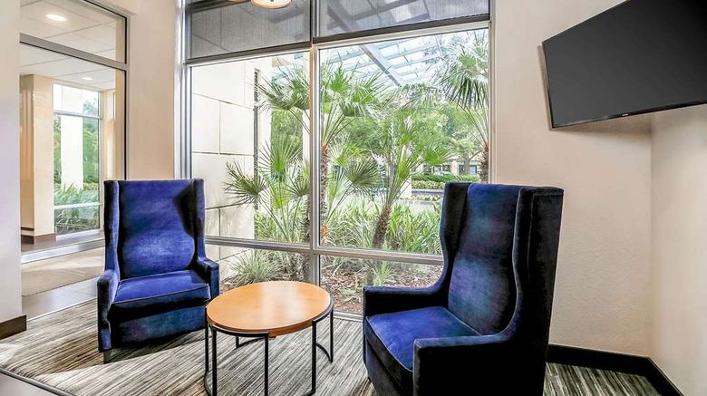 <b>Hyatt Place Lake Mary/Orlando North Lobby</b>. Images powered by <a href="https://iceportal.shijigroup.com/" title="IcePortal" target="_blank">IcePortal</a>.