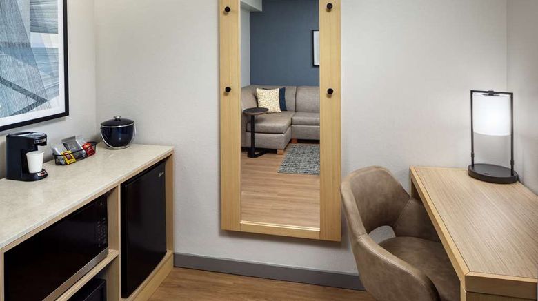 <b>Hyatt Place Lake Mary/Orlando North Room</b>. Images powered by <a href="https://iceportal.shijigroup.com/" title="IcePortal" target="_blank">IcePortal</a>.