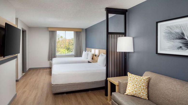 <b>Hyatt Place Lake Mary/Orlando North Room</b>. Images powered by <a href="https://iceportal.shijigroup.com/" title="IcePortal" target="_blank">IcePortal</a>.