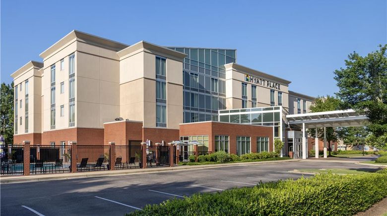 Hyatt Place Germantown Exterior. Images powered by <a href="https://iceportal.shijigroup.com" target="_blank" rel="noopener">Ice Portal</a>.