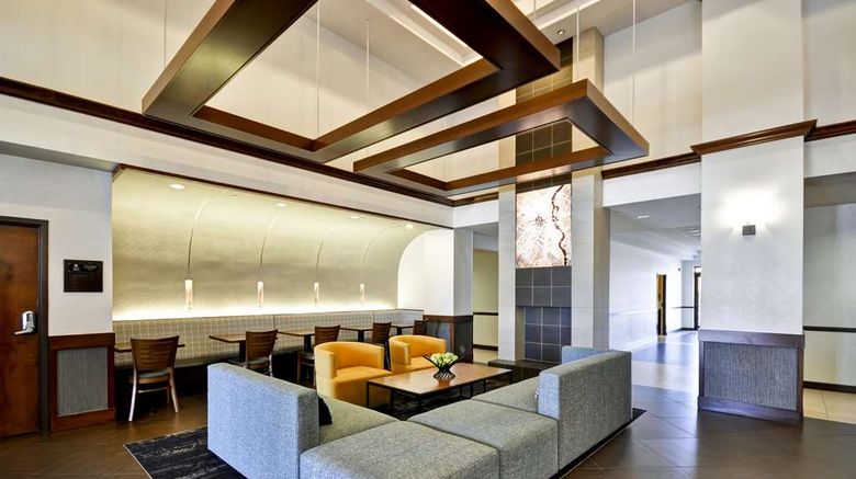 <b>Hyatt Place Minneapolis Airport-South Lobby</b>. Images powered by <a href="https://iceportal.shijigroup.com/" title="IcePortal" target="_blank">IcePortal</a>.