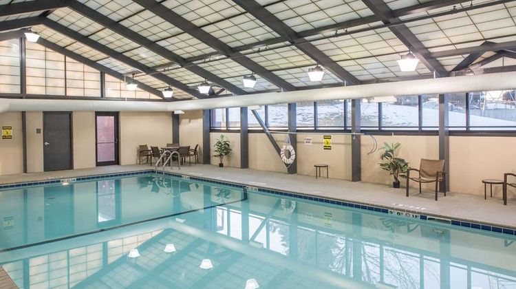 Hyatt Place Eden Prairie Pool