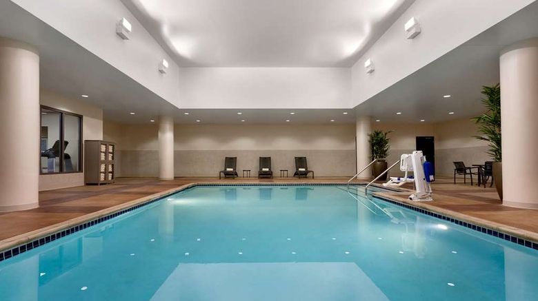<b>Hyatt Place Omaha Downtown Old Market Pool</b>. Images powered by <a href="https://iceportal.shijigroup.com/" title="IcePortal" target="_blank">IcePortal</a>.