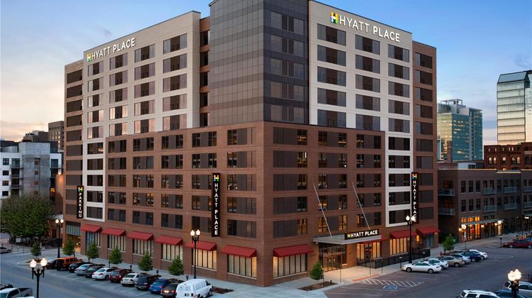 Hyatt Place Omaha Downtown Old Market Exterior