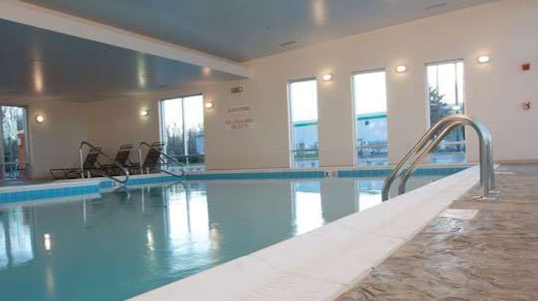 <b>Hyatt Place Chesapeake/Greenbrier Pool</b>. Images powered by <a href="https://iceportal.shijigroup.com/" title="IcePortal" target="_blank">IcePortal</a>.