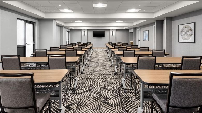 <b>Hyatt Place Orlando Airport Meeting</b>. Images powered by <a href="https://iceportal.shijigroup.com/" title="IcePortal" target="_blank">IcePortal</a>.