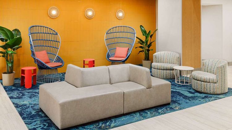 Hyatt Place Orlando/Universal Lobby