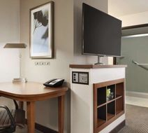 Hyatt Place Portland Airport Room
