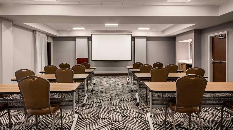 <b>Hyatt Place Mt Laurel Meeting</b>. Images powered by <a href="https://iceportal.shijigroup.com/" title="IcePortal" target="_blank">IcePortal</a>.