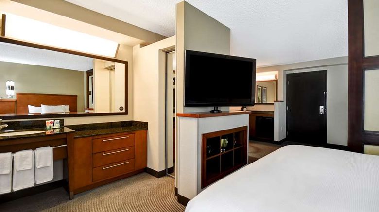 <b>Hyatt Place Phoenix/Gilbert Room</b>. Images powered by <a href="https://iceportal.shijigroup.com/" title="IcePortal" target="_blank">IcePortal</a>.