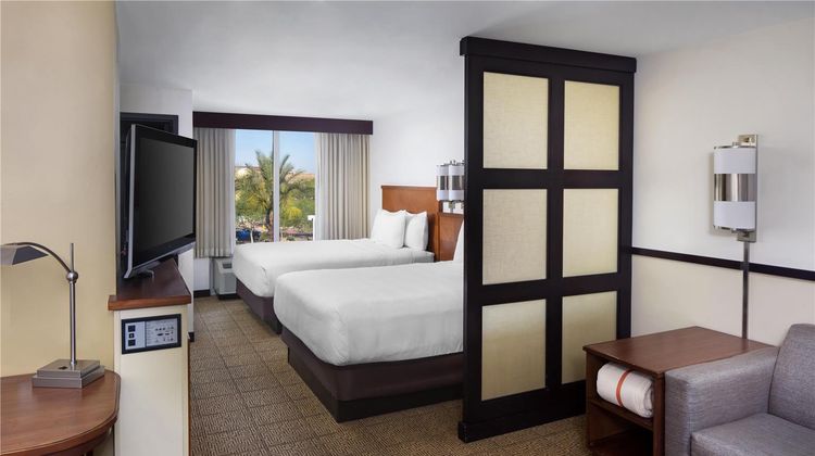 Hyatt Place Phoenix/Mesa Room
