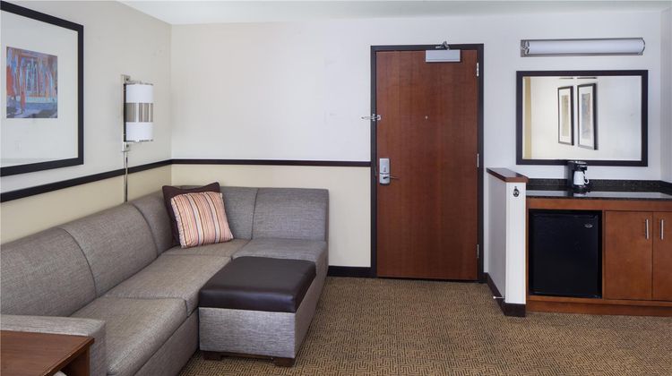 Hyatt Place Phoenix/Mesa Room