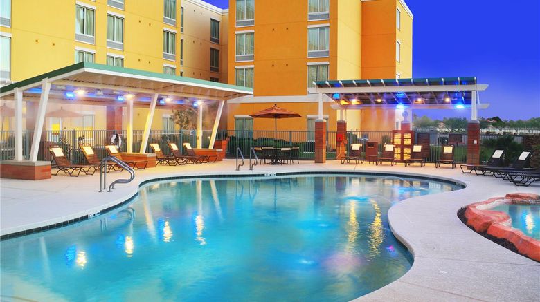 <b>Hyatt Place Phoenix/Mesa Pool</b>. Images powered by <a href="https://iceportal.shijigroup.com/" title="IcePortal" target="_blank">IcePortal</a>.