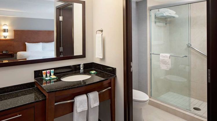 Hyatt Place Pittsburgh North Shore Room