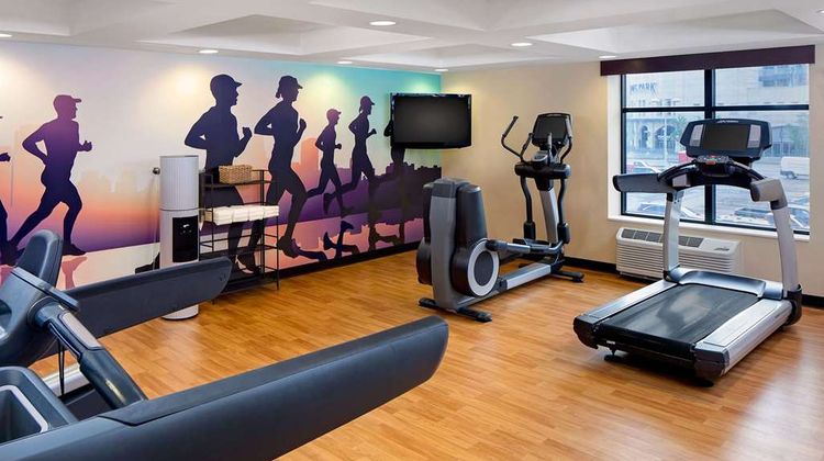 Hyatt Place Pittsburgh North Shore Health