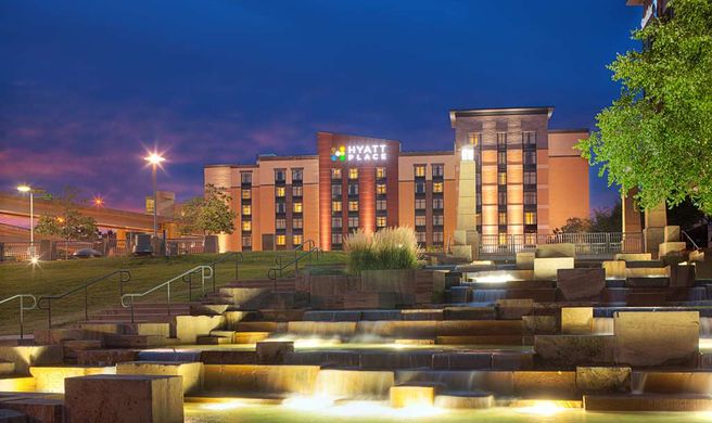 Hyatt Place Pittsburgh North Shore Exterior