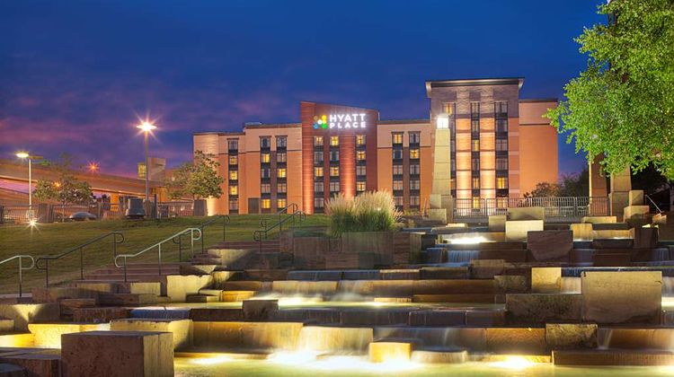 Hyatt Place Pittsburgh North Shore Exterior