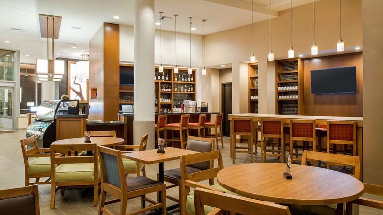 <b>Hyatt Place Portland-Old Port Restaurant</b>. Images powered by <a href="https://iceportal.shijigroup.com/" title="IcePortal" target="_blank">IcePortal</a>.