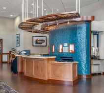 Hyatt Place Riverside Downtown Lobby