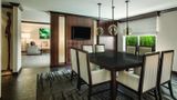 Hyatt Place Raleigh West/RBC Center Suite