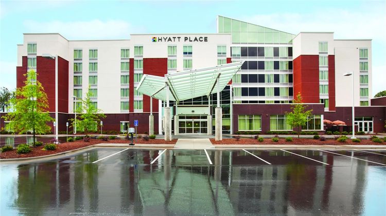 Hyatt Place Raleigh West/RBC Center Exterior