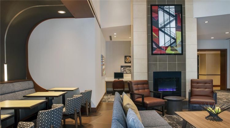 Hyatt Place Raleigh West/RBC Center Lobby