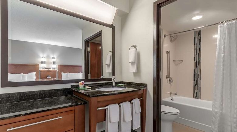<b>Hyatt Place Richmond/Arboretum Room</b>. Images powered by <a href="https://iceportal.shijigroup.com/" title="IcePortal" target="_blank">IcePortal</a>.