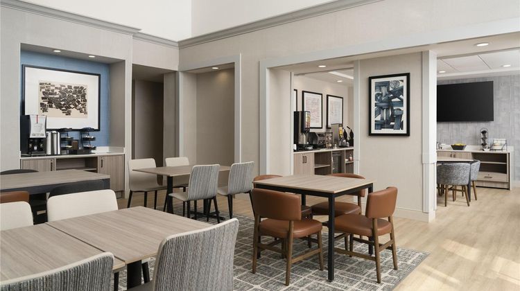Hyatt Select Richmond Chester Restaurant