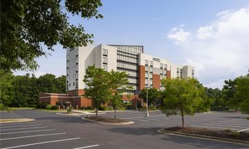 Hyatt Select Richmond Airport
