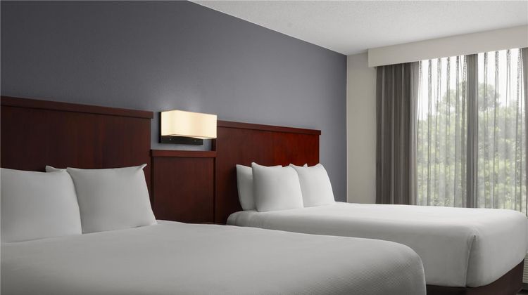 Hyatt Select Richmond Airport Room