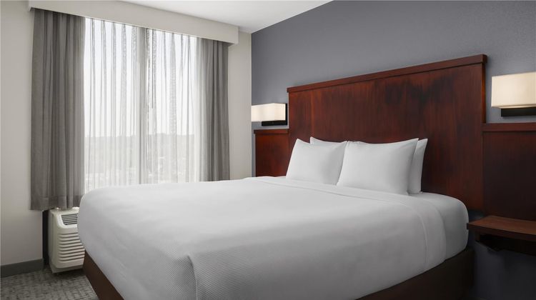 Hyatt Select Richmond Airport Room