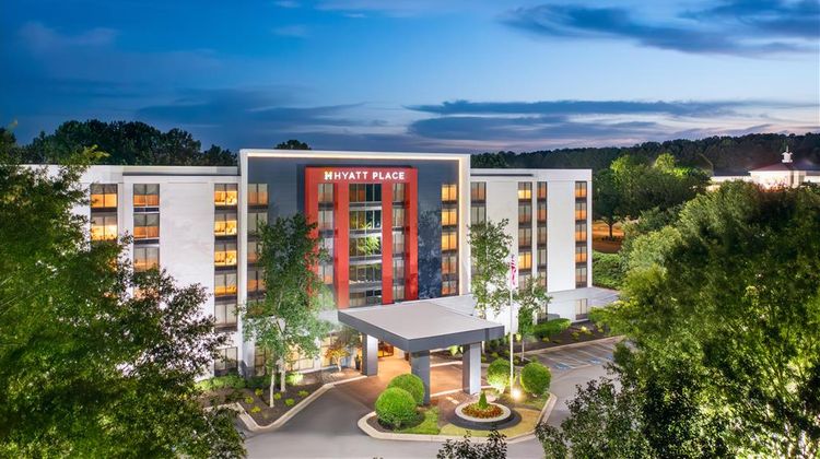 Hyatt Place Roa Arpt Valley View Mall Exterior