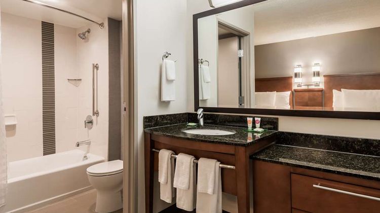 Hyatt Place Rogers Bentonville Room