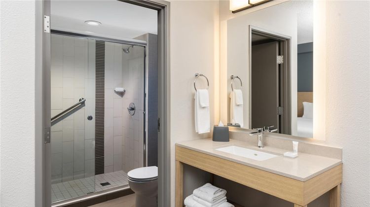Hyatt Place Rogers Bentonville Room