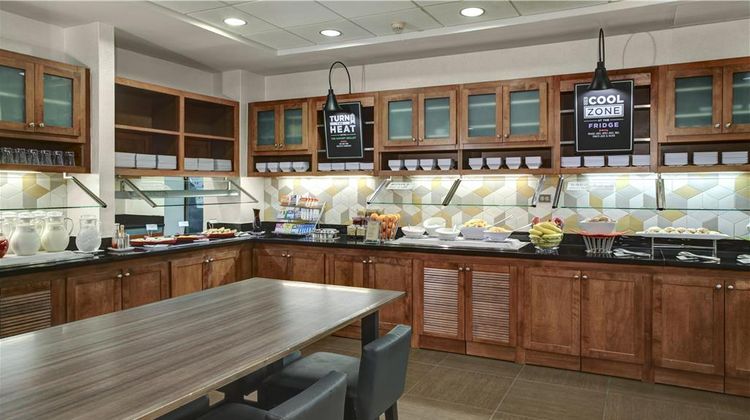 Hyatt Place Rancho Cordova Restaurant
