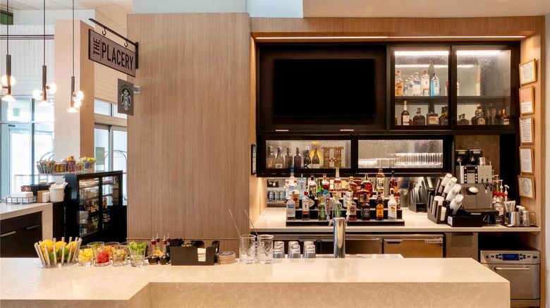 <b>Hyatt Place Sacramento Roseville Restaurant</b>. Images powered by <a href="https://iceportal.shijigroup.com/" title="IcePortal" target="_blank">IcePortal</a>.