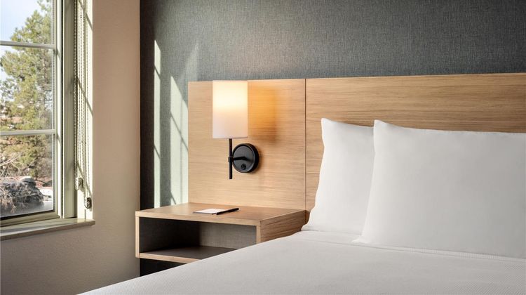 Hyatt Place Santa Fe Room