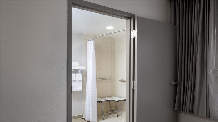 Hyatt Place San Antonio Riverwalk Room