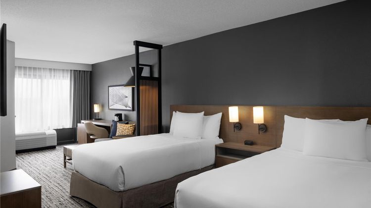 Hyatt Place San Antonio Riverwalk Room