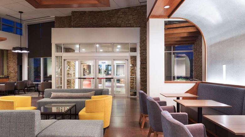 <b>Hyatt Place South Bend Mishawaka Lobby</b>. Images powered by <a href="https://iceportal.shijigroup.com/" title="IcePortal" target="_blank">IcePortal</a>.