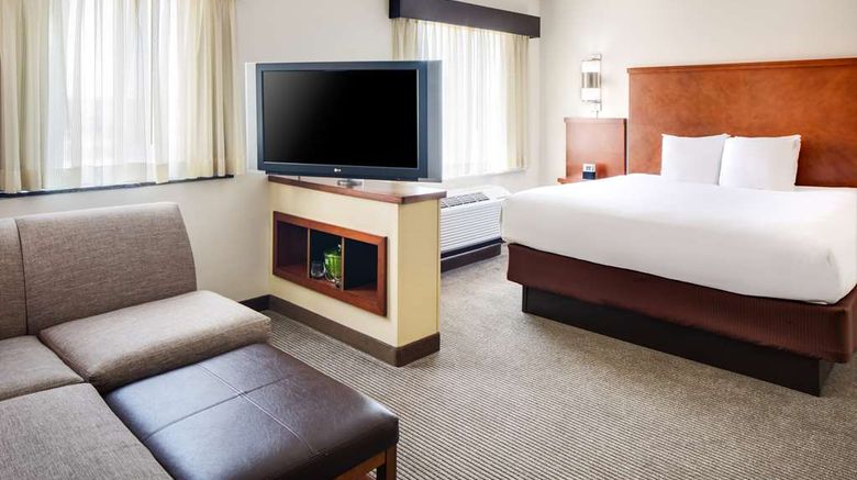 <b>Hyatt Place South Bend Mishawaka Room</b>. Images powered by <a href="https://iceportal.shijigroup.com/" title="IcePortal" target="_blank">IcePortal</a>.