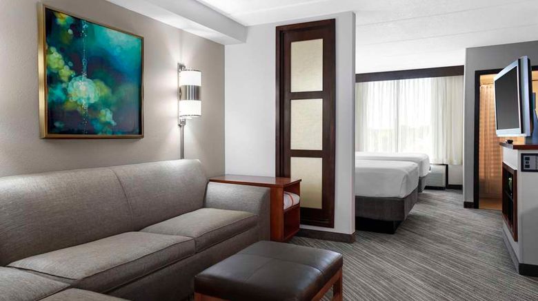 <b>Hyatt Place Louisville East Room</b>. Images powered by <a href="https://iceportal.shijigroup.com/" title="IcePortal" target="_blank">IcePortal</a>.