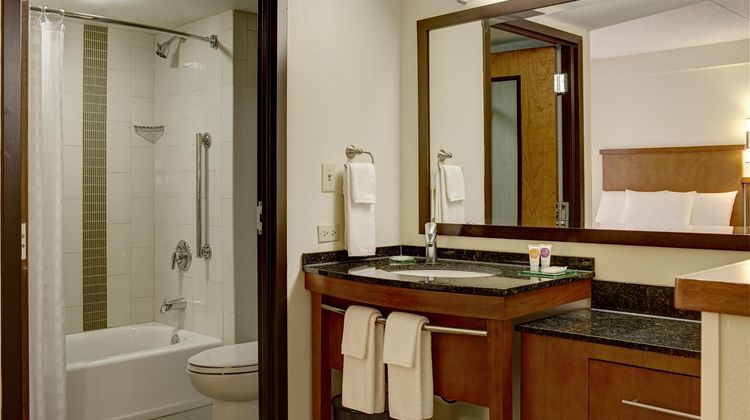 Hyatt Place Dublin Pleasanton Room