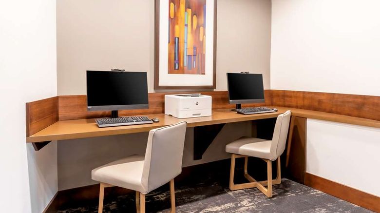<b>Hyatt Place Salt Lake City Airport Lobby</b>. Images powered by <a href="https://iceportal.shijigroup.com/" title="IcePortal" target="_blank">IcePortal</a>.