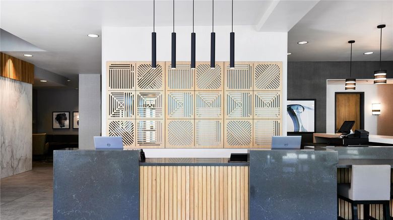 <b>Hyatt Place Salt Lake City / Downtown Lobby</b>. Images powered by <a href="https://iceportal.shijigroup.com/" title="IcePortal" target="_blank">IcePortal</a>.