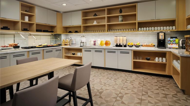 <b>Hyatt Place Tampa Airport Westshore Restaurant</b>. Images powered by <a href="https://iceportal.shijigroup.com/" title="IcePortal" target="_blank">IcePortal</a>.
