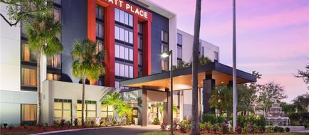Hyatt Place Tampa Airport Westshore Exterior