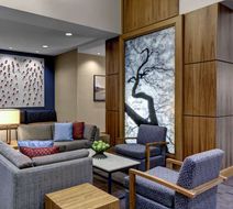 Hyatt Place Columbus Lobby