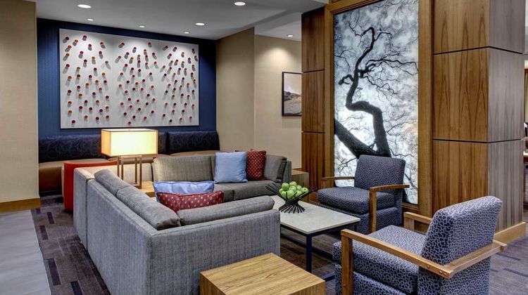 Hyatt Place Columbus Lobby